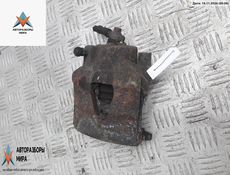 суппорт передний правый Volkswagen Golf 4 поколение 2002, 1.9 л., дизель, МКПП, чёрный, хетчбэк 5 дв., 280 - фото №1