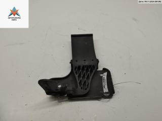 замок капота Audi A8 D3/4E 2003, 4.0 л., дизель, АКПП, чёрный, седан, 4E0823685