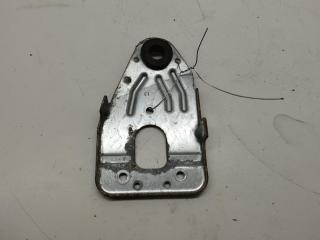 кронштейн (крепление) Audi A6 4F/C6 2007, 3.0 л., дизель, АКПП, белый, универсал, 4F0