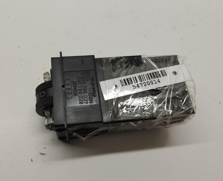кнопка обогрева сидений Audi A8 D3 2003, 4.0 л., дизель, АКПП, чёрный, седан, 4E0963563A