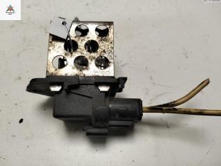 блок управления вентилятором (реле) Renault Scenic 1 поколение [рестайлинг] 2002, 1.6 л., бензин, МКПП, чёрный, минивэн, 8200045082