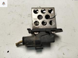 блок управления вентилятором (реле) Renault Scenic 1 поколение [рестайлинг] 2001, 1.6 л., бензин, МКПП, красный, минивэн, 8200045082