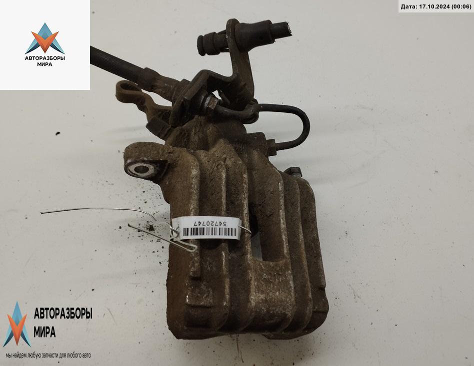 суппорт задний левый Audi A3 8P 2003, 1.6 л., бензин, МКПП, чёрный, хетчбэк 3 дв. - фото №1