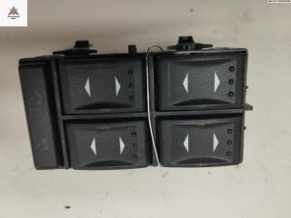 кнопка стеклоподъемника переднего левого Ford Mondeo 3 поколение [рестайлинг] 2003, 1.8 л., бензин, МКПП, серый, хетчбэк 5 дв., 3S7T14A132BA