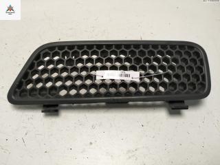 решетка радиатора Renault Scenic 1 поколение [рестайлинг] 2001, красный, минивэн, 7700428466