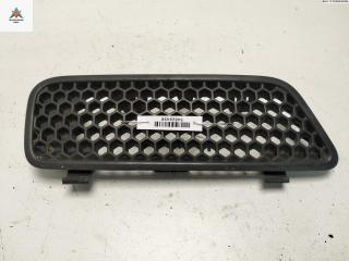 решетка радиатора Renault Scenic 1 поколение [рестайлинг] 2001, красный, минивэн, 7700428467