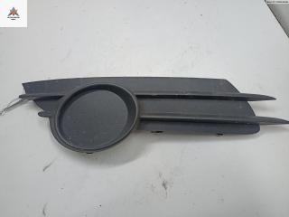 заглушка (решетка) в бампер Opel Corsa D 2009, 1.0 л., бензин, МКПП, белый, хетчбэк 3 дв., 13211481