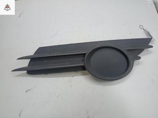 заглушка (решетка) в бампер Opel Corsa D 2009, 1.0 л., бензин, МКПП, белый, хетчбэк 3 дв., 13211480