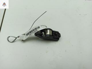 коромысло клапана (рокер) Citroen C4 1 поколение 2006, 1.4 л., бензин, МКПП, красный, хетчбэк 3 дв.