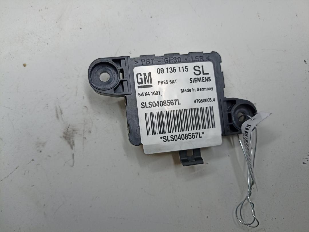 датчик AirBag Opel Vectra B 1998, 1.6 л., бензин, МКПП, чёрный, седан, 09136115
