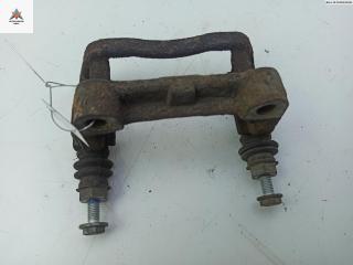 скоба суппорта Opel Zafira 2 поколение (B) [рестайлинг] 2009, 1.9 л., дизель, МКПП, чёрный, минивэн