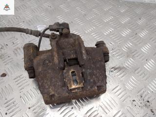 суппорт передний правый Mercedes-Benz Vito-1 W638 2002, 2.2 л., дизель, МКПП, красный, микроавтобус