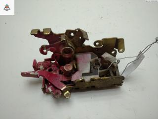 замок двери передней правой Mercedes-Benz Vito-1 W638 2002, 2.2 л., дизель, МКПП, красный, микроавтобус, 6387200335