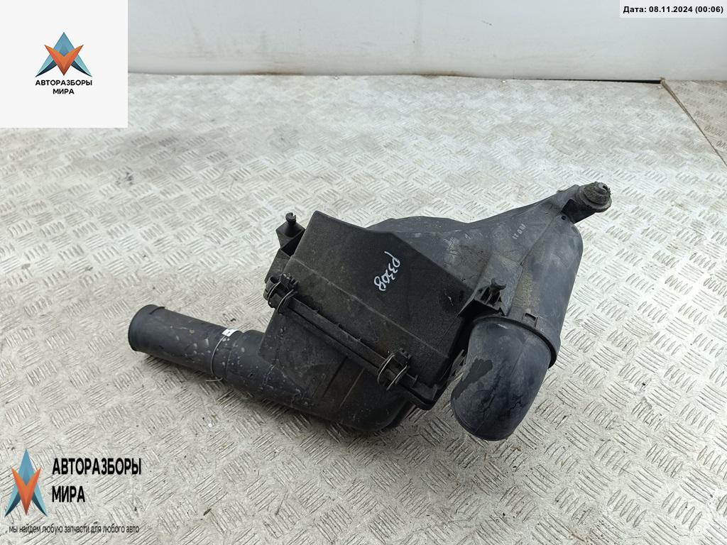 корпус воздушного фильтра Mercedes-Benz C-Класс W202/S202 1994, 1.8 л., бензин, МКПП, зелёный, седан, 1110940202 - фото №1