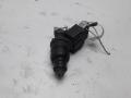 форсунка Volkswagen Bora 1 поколение 1999, 1.6 л., бензин, МКПП, зелёный, седан, 037906031AA - фото №2