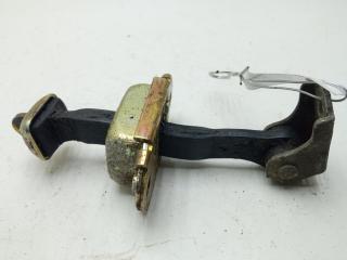 Ограничитель открывания двери задней Nissan Primera P11 1997, хетчбэк 5 дв.