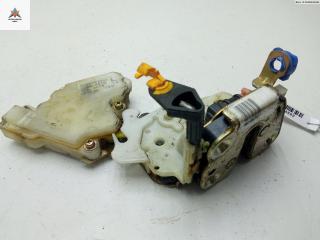 замок двери передней левой Nissan Almera Tino V10 [рестайлинг] 2004, 1.8 л., бензин, МКПП, чёрный, минивэн