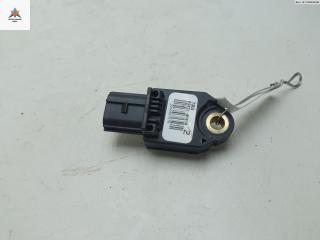 датчик AirBag Toyota Aygo 1 поколение 2006, 1.0 л., бензин, МКПП, красный, хетчбэк 3 дв., 898310H010