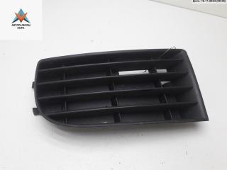 заглушка (решетка) в бампер Volkswagen Golf 5 поколение 2004, 1.4 л., бензин, МКПП, чёрный, хетчбэк 5 дв., 1K0853665