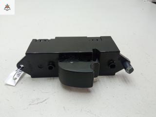 кнопка стеклоподъемника заднего правого Mitsubishi Lancer 9 поколение 2003, 1.6 л., бензин, МКПП, серый, универсал, MR587879