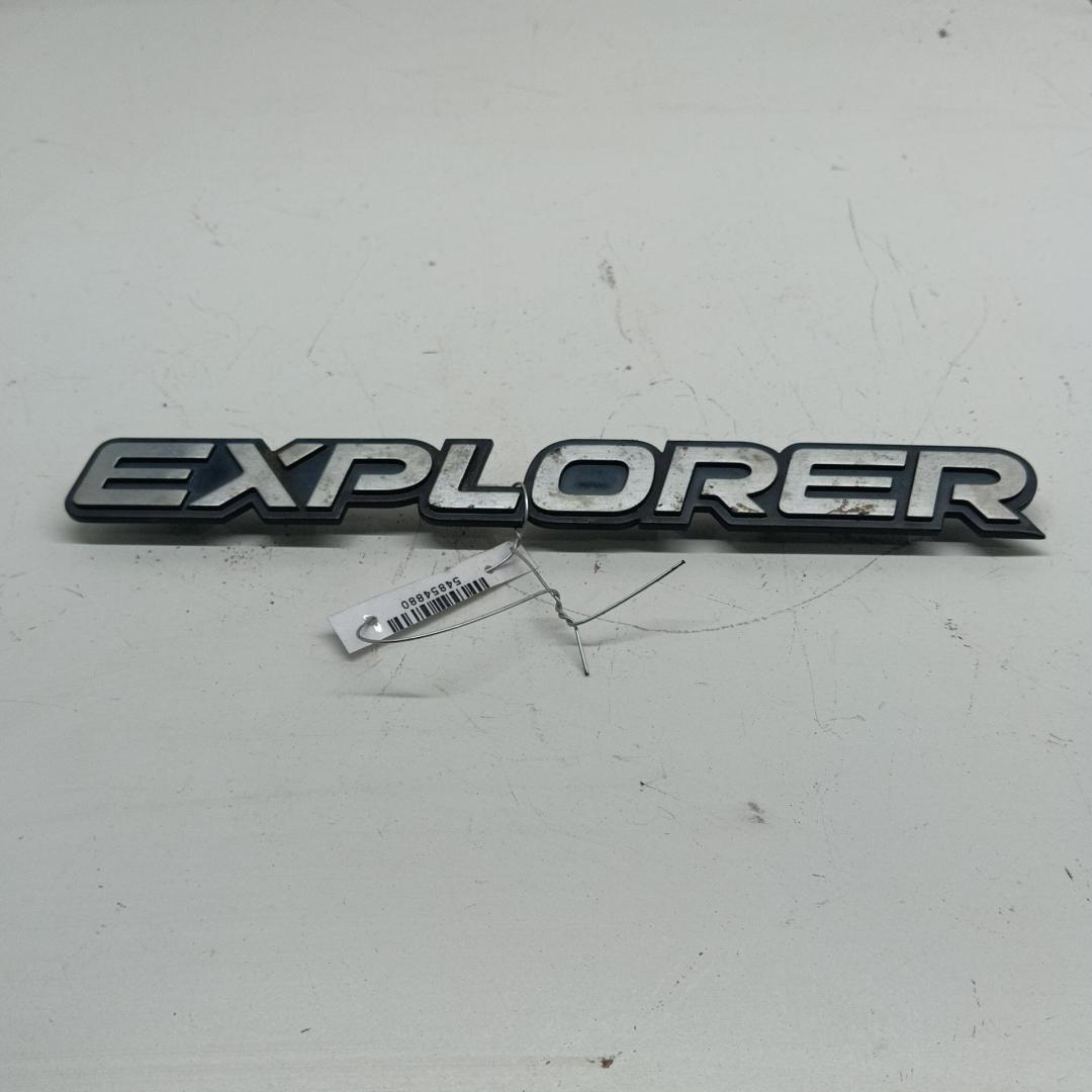 эмблема Ford Explorer 1996, 4.0 л., бензин, АКПП, красный, внедорожник 5 дв.