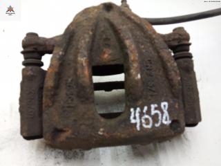 суппорт передний левый Toyota Avensis 2 поколение (T250) 2003, 2.0 л., дизель, МКПП, зелёный, универсал, 47750-05060