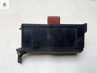 блок предохранителей Toyota Avensis 2 поколение (T250) 2003, 2.0 л., дизель, МКПП, зелёный, универсал