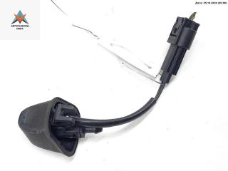 форсунка омывателя лобового стекла BMW 3 серия E90/E91/E92/E93 [рестайлинг] 2008, 2.0 л., дизель, МКПП, чёрный, универсал, 7131299