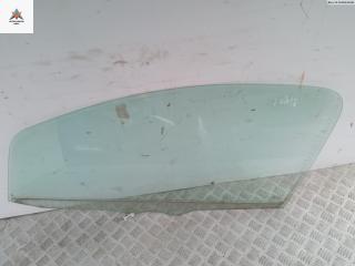 стекло двери передней левой Toyota Aygo 1 поколение 2006, 1.0 л., бензин, МКПП, красный, хетчбэк 3 дв.