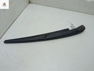 Щеткодержатель (поводок стеклоочистителя) задний Toyota Avensis 2 поколение (T250) 2003, 2.0 л., дизель, МКПП, зелёный, универсал