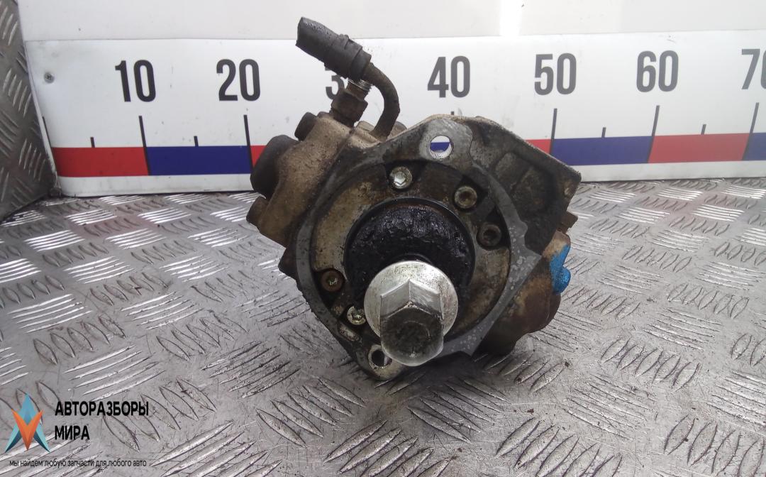 ТНВД Toyota Hilux 7 поколение 2007, 3.0 л., дизель, МКПП, пикап, 22100-30040 - фото №1