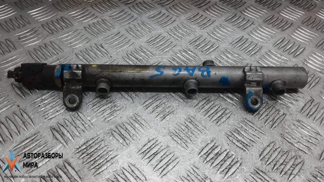 топливная рампа Jeep Grand Cherokee WK 2006, 3.0 л., дизель, АКПП, внедорожник 5 дв. - фото №1