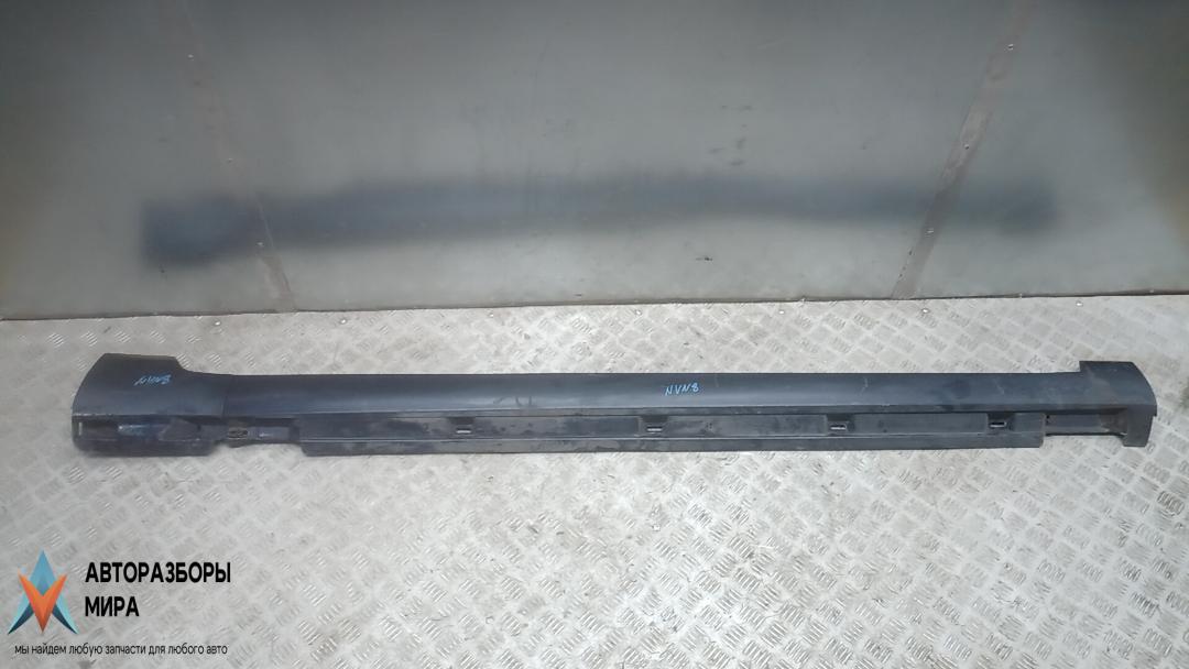 накладка на порог Volkswagen Passat B7 2012, 2.0 л., дизель, АКПП, седан, 3AA853092C, 3AA853898C - фото №1