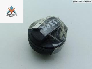 пробка топливного бака Audi 80 8A/B3 1991, 1.8 л., бензин, МКПП, красный, седан, 202104