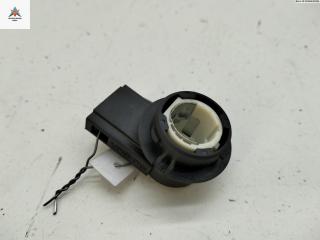 Патрон лампы фонаря Volkswagen Golf 5 поколение 2005, 1.6 л., бензин, МКПП, чёрный, хетчбэк 3 дв., 1K6945259