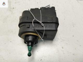 корректор фар Renault Scenic 1 поколение [рестайлинг] 2001, 1.6 л., бензин, МКПП, красный, минивэн, 7700840141