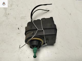 корректор фар Renault Scenic 1 поколение [рестайлинг] 2002, 1.6 л., бензин, МКПП, чёрный, минивэн, 7700840141