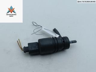 насос (моторчик) омывателя стекла Mercedes-Benz C-Класс W202/S202 [рестайлинг] 1997, красный, универсал