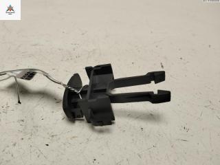 заглушка Renault Laguna 2 поколение [рестайлинг] 2006, 1.9 л., дизель, МКПП, красный, универсал, 8200004202