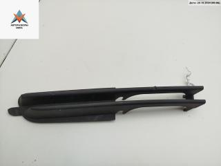 заглушка (решетка) в бампер BMW 3 серия E46 [рестайлинг] 2001, 2.2 л., бензин, МКПП, синий, универсал, 8209926