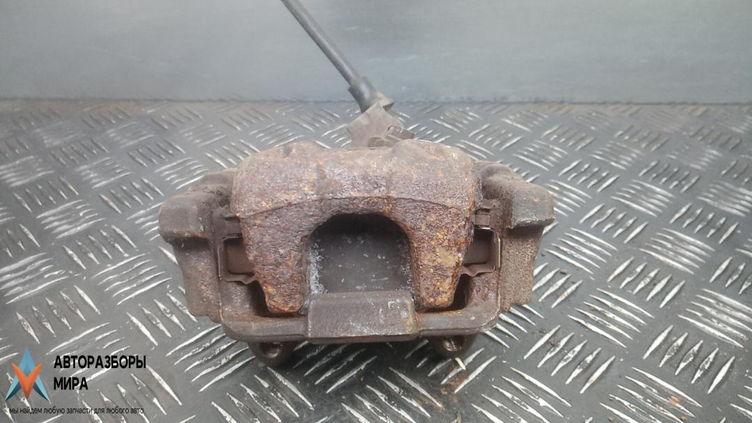 суппорт задний правый Volkswagen Jetta 6 поколение 2013, 1.6 л., дизель, АКПП, седан, 5K0615424 - фото №1