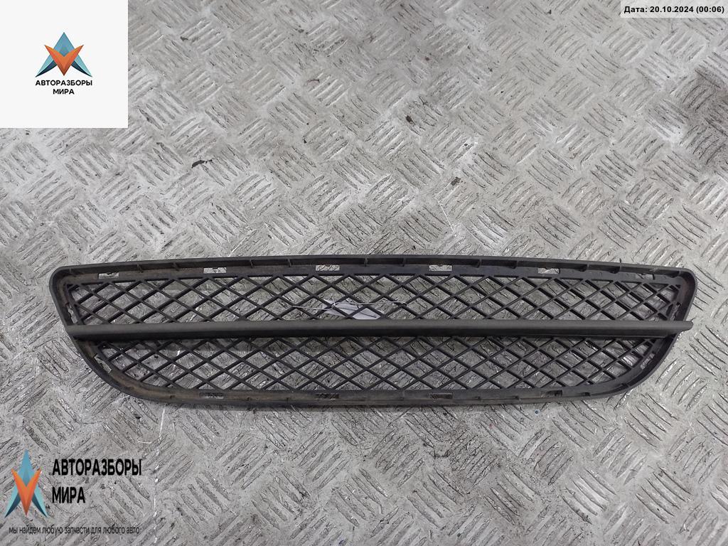 заглушка (решетка) в бампер BMW 3 серия E90/E91/E92/E93 2005, 2.5 л., бензин, АКПП, серый, универсал, 7134074 - фото №1