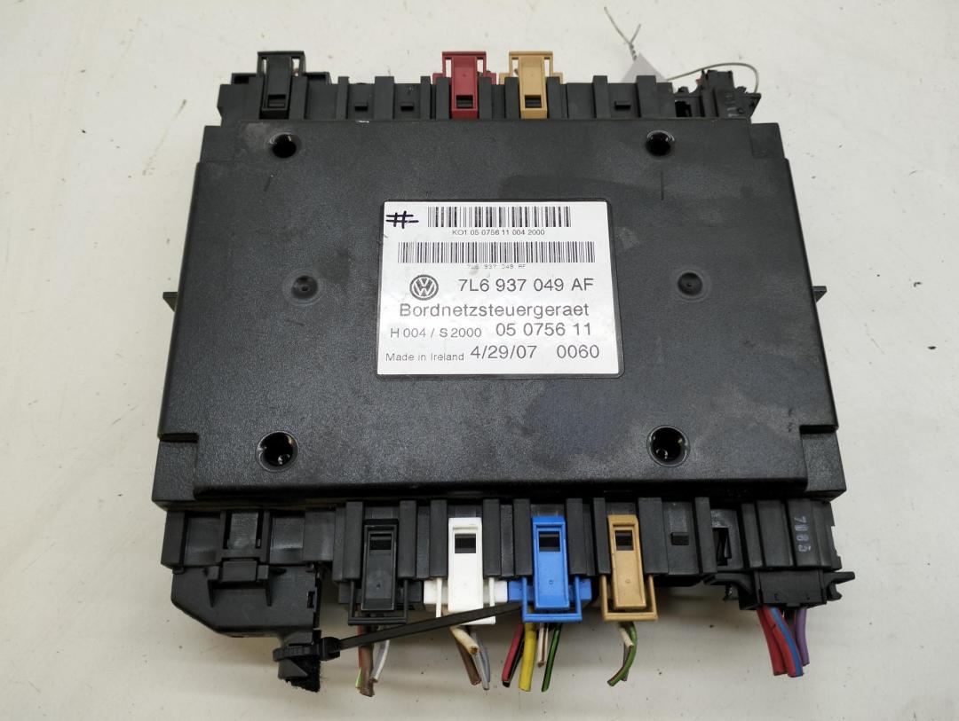 Блок управления BCM (Body Control Module) Volkswagen Touareg 2007, 3.0 л., дизель, АКПП, чёрный, внедорожник 5 дв., 7L6937049AF
