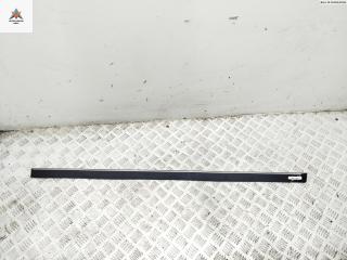 молдинг двери передней правой BMW 5 серия E39 1999, 2.5 л., бензин, АКПП, серый, универсал, 8184478