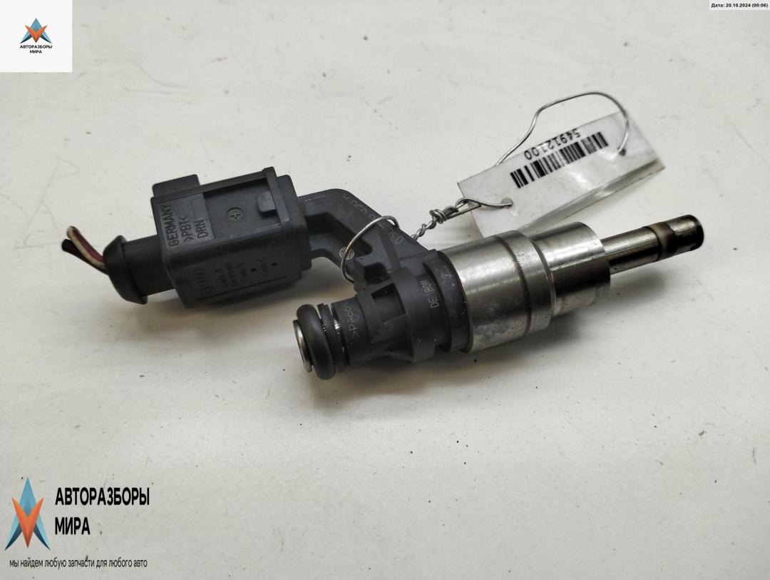 форсунка Volkswagen Golf 5 поколение 2005, 1.6 л., бензин, МКПП, чёрный, хетчбэк 3 дв., 03C906036A - фото №1