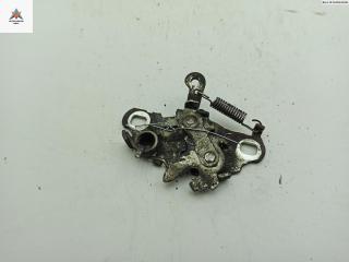 замок капота Peugeot 2008 1 поколение 2015, 1.2 л., бензин, МКПП, чёрный, внедорожник 5 дв.