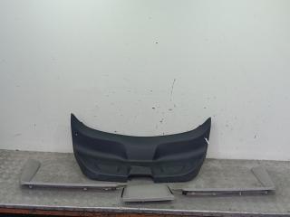 обшивка крышки багажника Ford Mondeo 3 поколение 2002, 2.0 л., бензин, МКПП, синий, хетчбэк 5 дв.