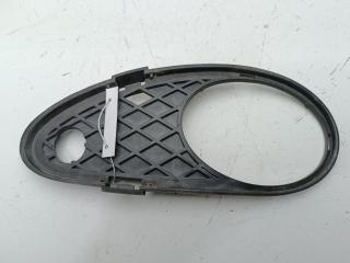 заглушка (решетка) в бампер Mercedes-Benz C-Класс W203/S203/CL203 2002, 1.8 л., бензин, АКПП, чёрный, универсал, 2038850523
