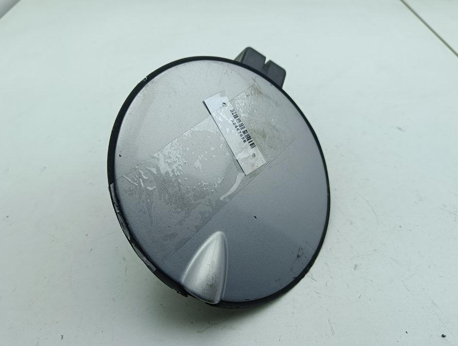 лючок топливного бака Opel Zafira A 2002, 1.8 л., бензин, МКПП, серый, минивэн, 90559413