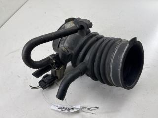 гофра инжектора Mazda 6 GG/GY 2004, 1.8 л., бензин, МКПП, универсал, L81313221